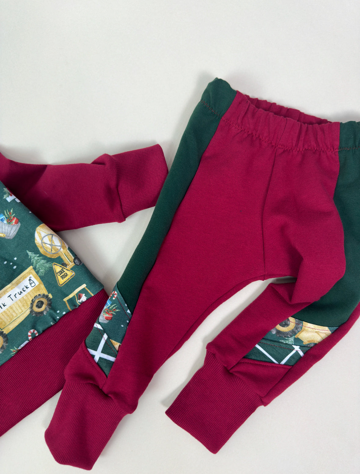 Organic Santa Construction Set