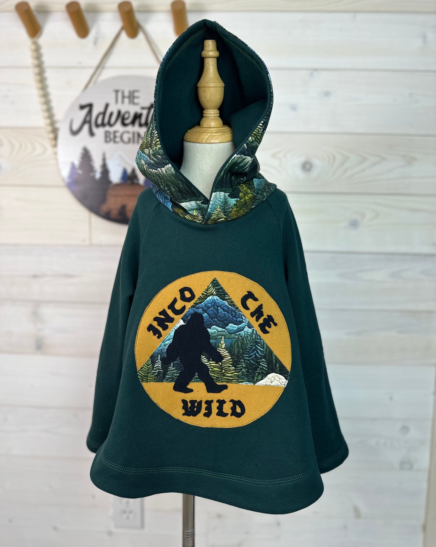 4T Into the Wild Organic Poncho