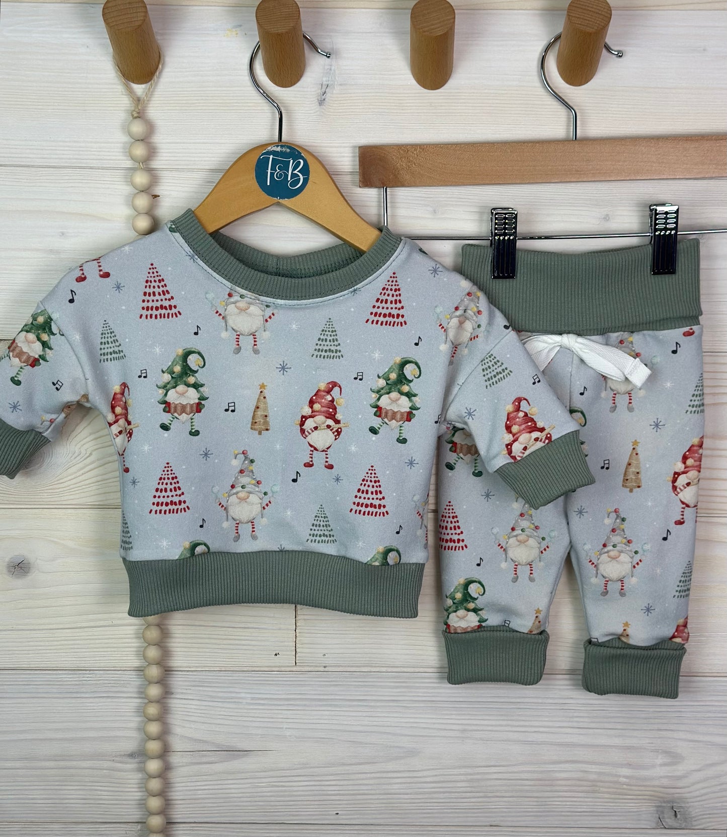 Organic Holiday Gnome Lounge Set