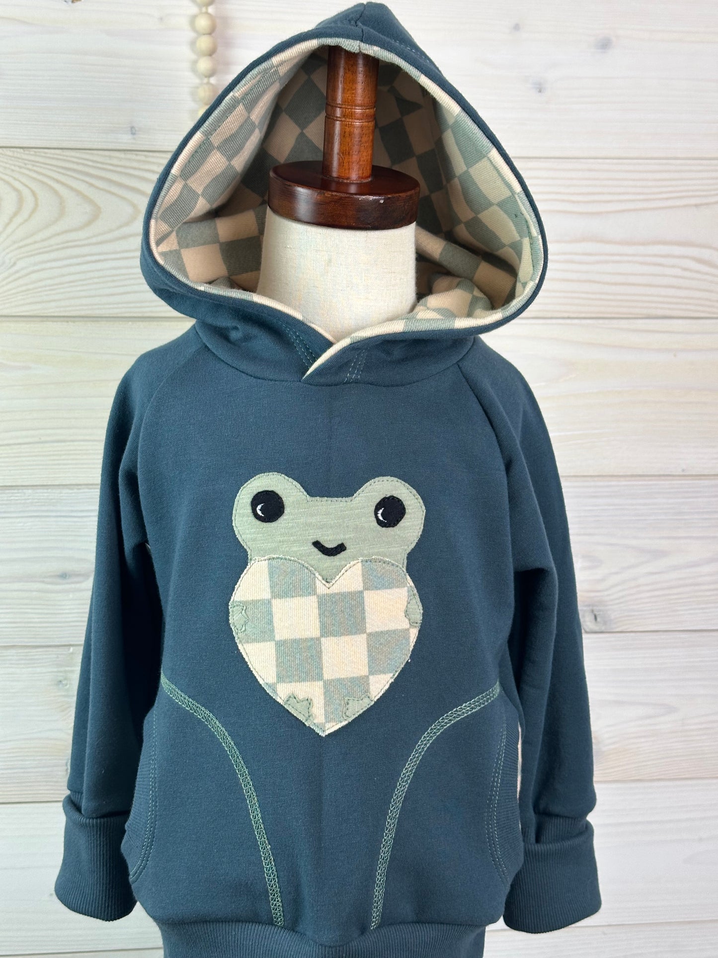 12m-3T Organic Love Frog Hoodie